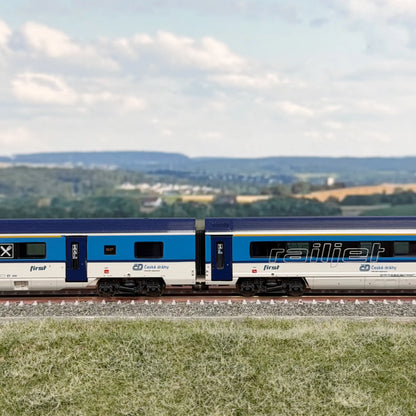 Enger Wagenabstand zwischen zwei Hobbytrain CD Railjet Wagen